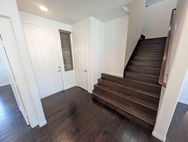 Photo - 6819 Rolling Boulder St