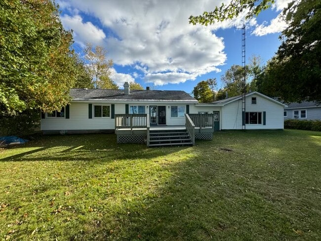 Photo - Gougeon Lake House