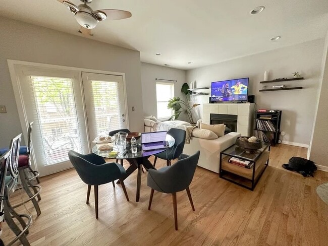 Building Photo - 4174 S Drexel Blvd Rental