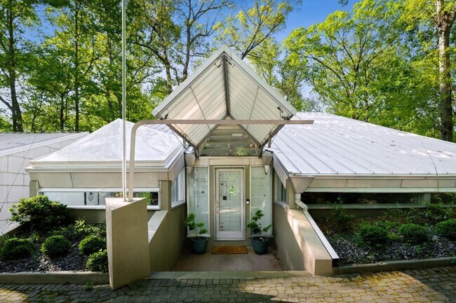 Photo - 1121 Dawn View Ln NW