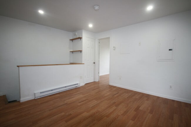 Photo - 5131 W Girard Ave Apartments Unit B