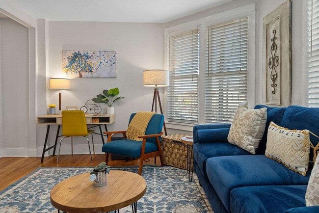 Photo - 2490 Main St Unidad FL2-ID1380031P