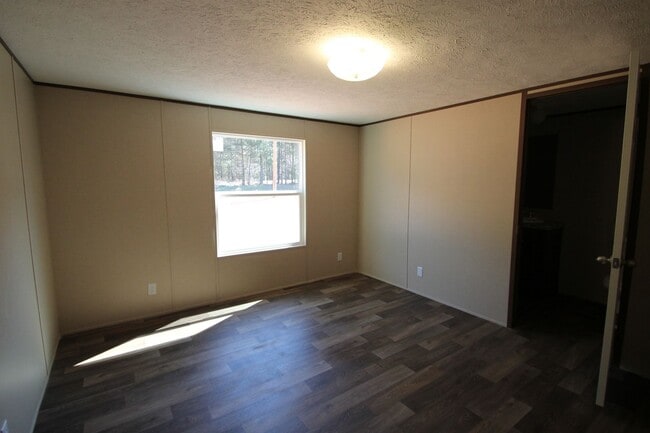 Photo - Exclusively Offered by Muse Realty Rentals, LLC