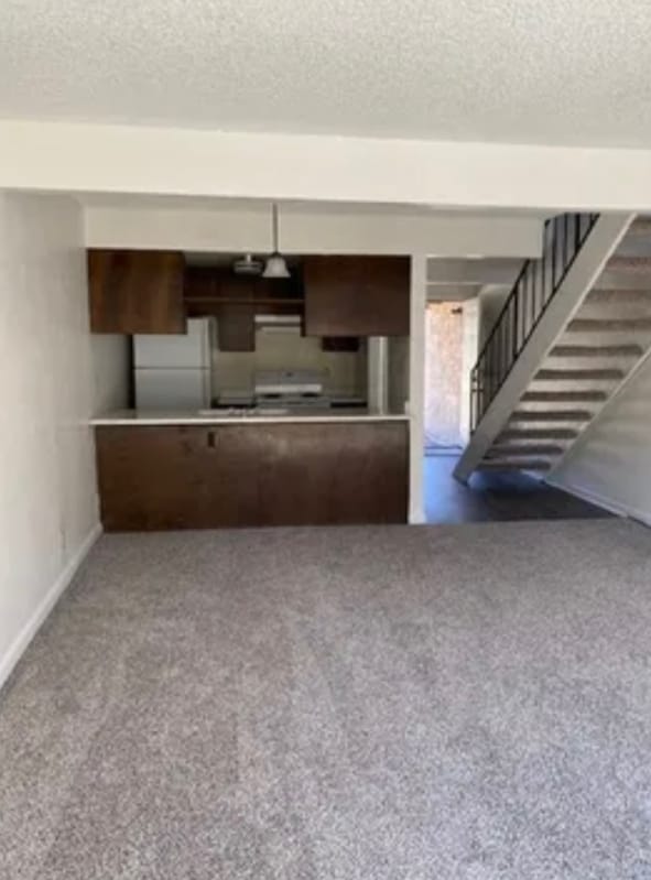 Photo - 4433 Cynthia Way