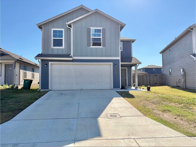 Building Photo - 10310 Glimmer