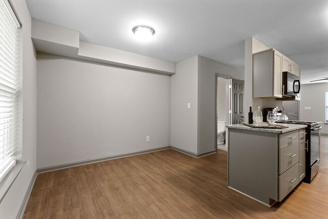 Photo - Summit on Central