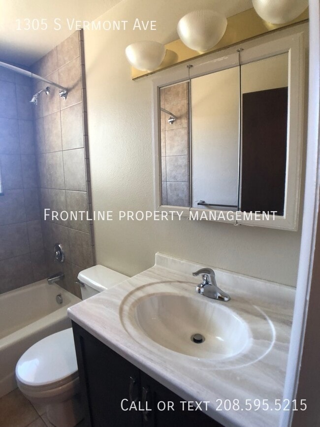 Photo - 1305 S Vermont Ave