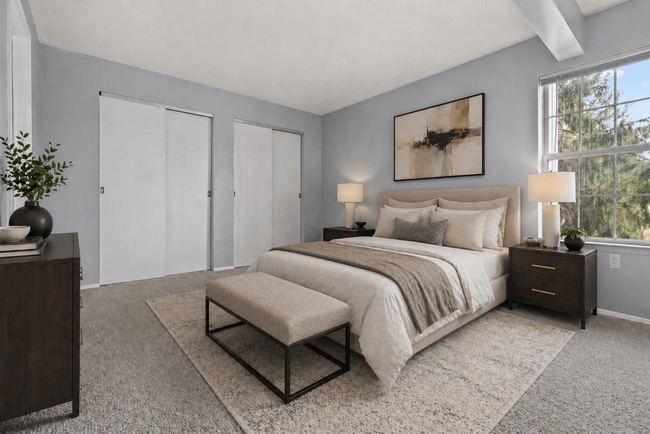 Fairfax Apartments - Lansing, MI