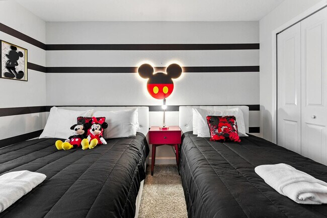 Photo - 5025 Windermere Ave Unit ID1280868P