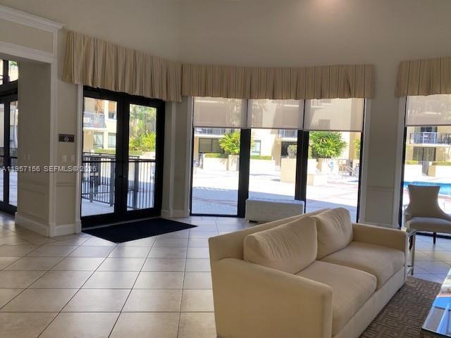 Photo - 55 Merrick Way Unit 552