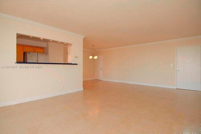 Photo - 2701 N Ocean Blvd Unidad 7F