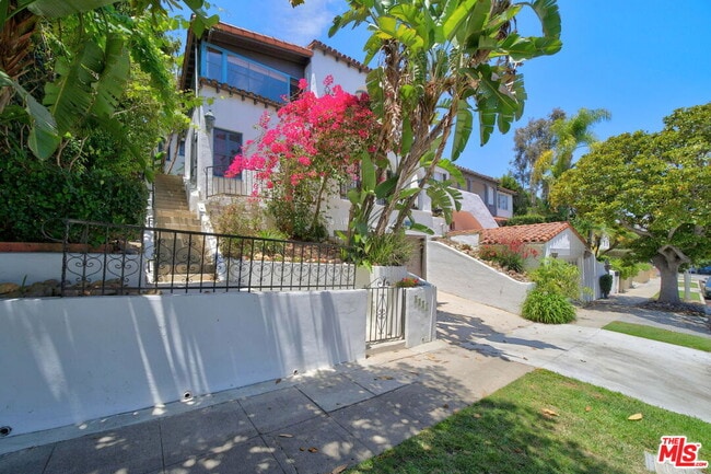 Photo - 1221 Edris Dr
