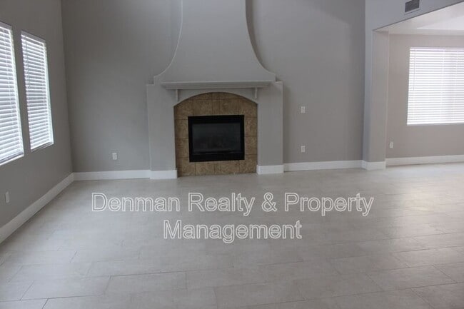 Photo - 6815 S 41st Ln