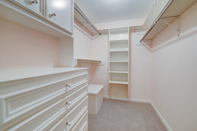Photo - 2313 Nantucket Dr Unit B