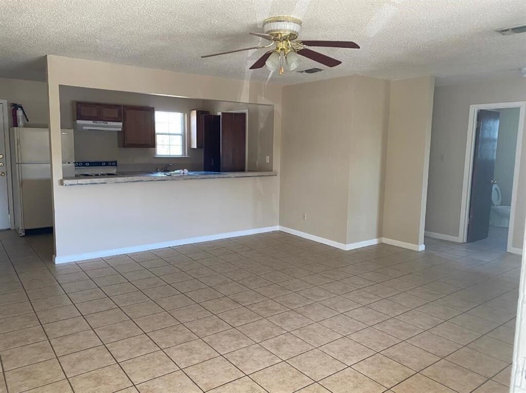 Photo - 110 Shannon Cir