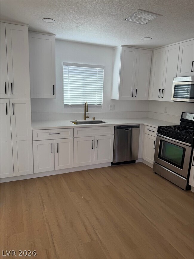 Photo - 6993 Royal Meadow Pl