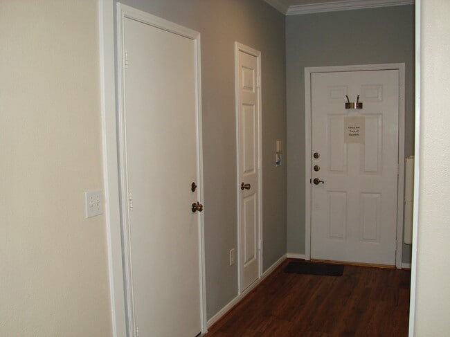 Photo - 2910 Blue Dawn Dr