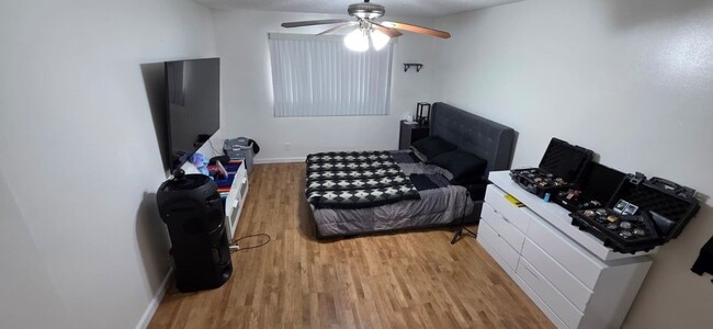 Photo - 725 Lori Dr Unit 204