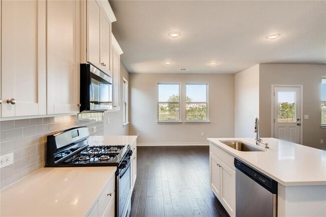 Photo - 11925 Caithness Way