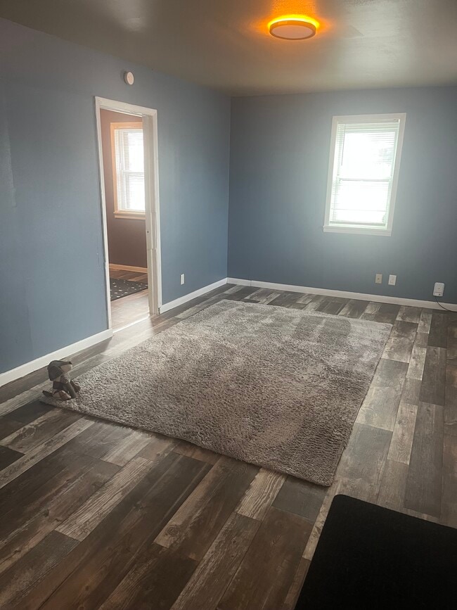 Photo - 68 Mathewson St