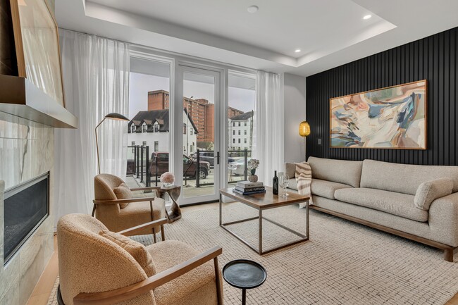 Photo - 321 31st Ave N