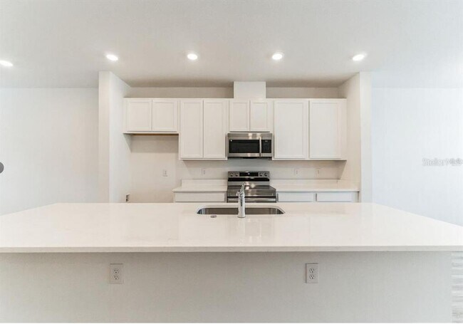 Photo - 2905 Voyager Ave