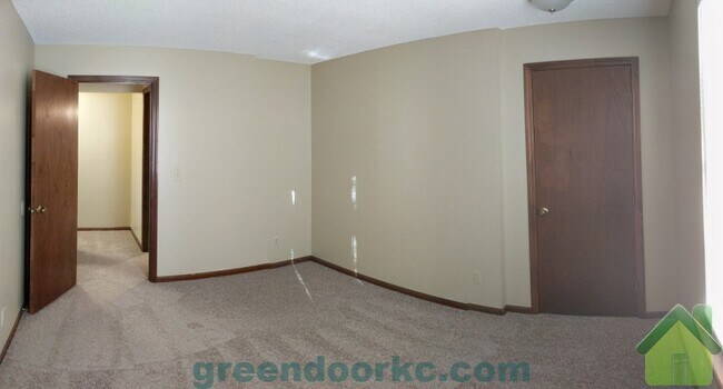 Photo - 500 Kenneth Ln