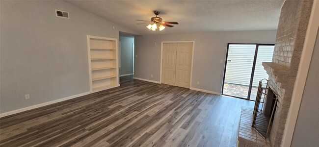 Photo - 6311 Dawnridge Dr