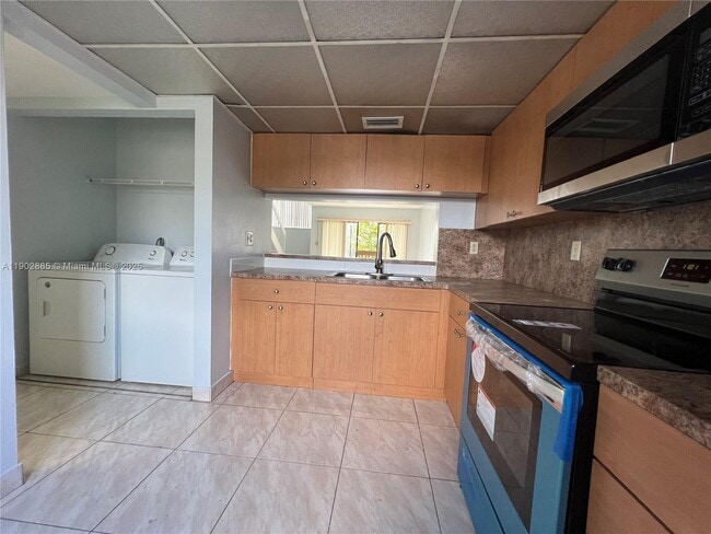 Photo - 10060 NW 9th St Cir