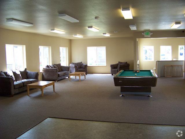 Game Room - Belleau Woods Apartments