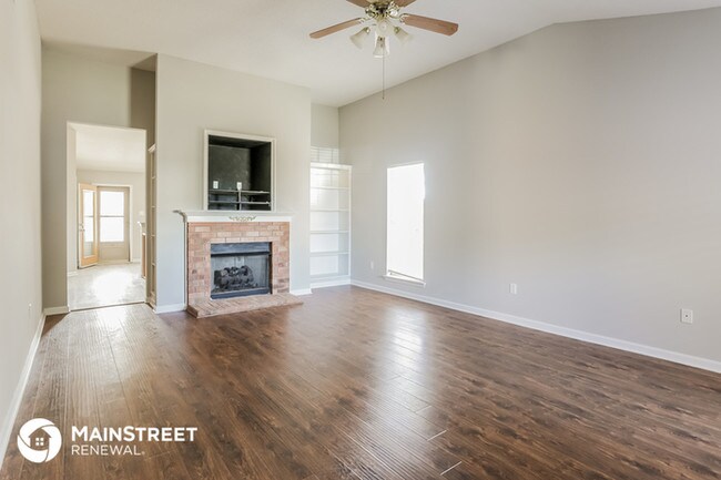 Photo - Apply Today - Move In Specials!