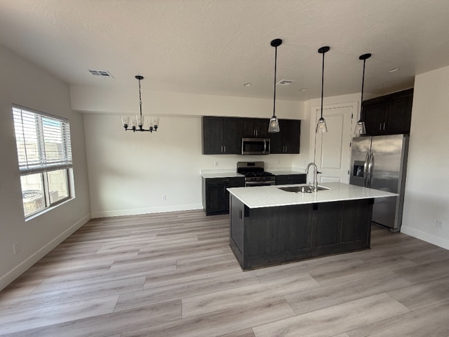 Photo - 296 S 1930 W