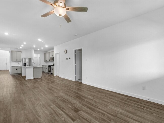 3914 Windy Whisper Dr