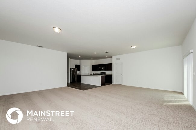 Photo - 221 Hidden Lk Lp