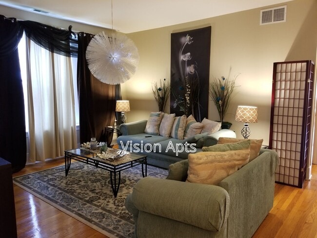 Photo - 5828 N Kenmore Ave Unit 1