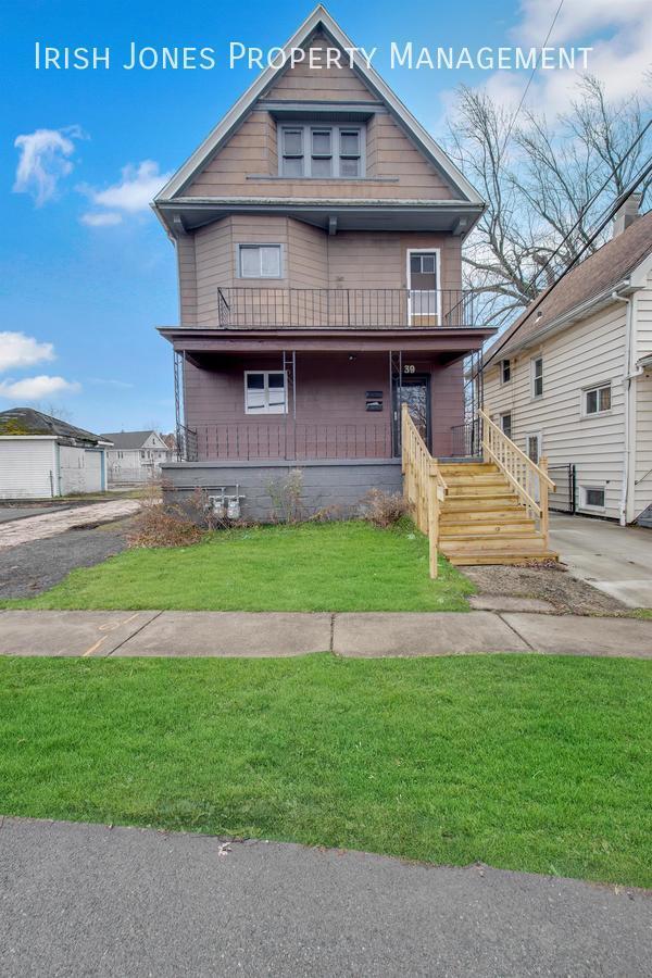 Building Photo - 39 Coronada St Unit Apt. 2