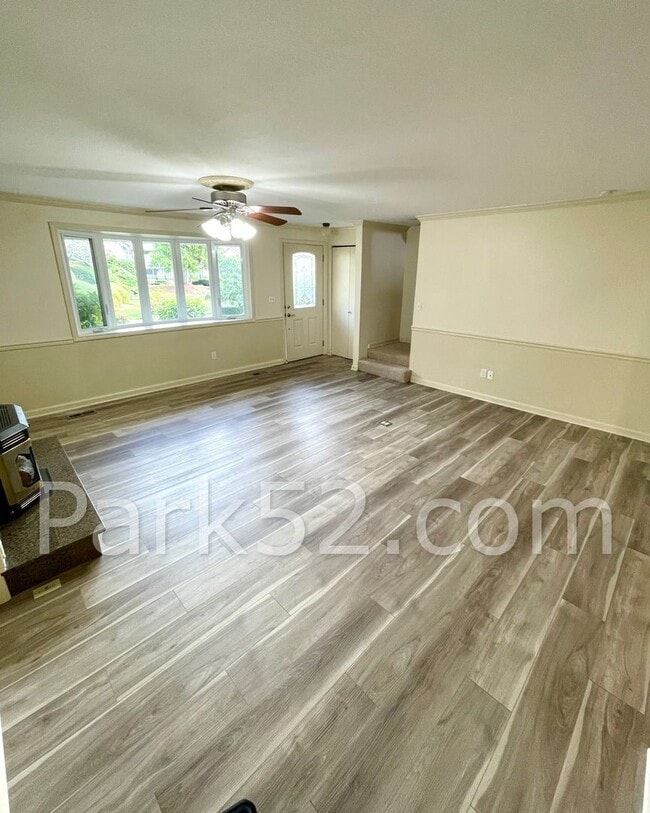 Photo - $500 off First Full Month! 2 Bedroom Tacoma Townhome