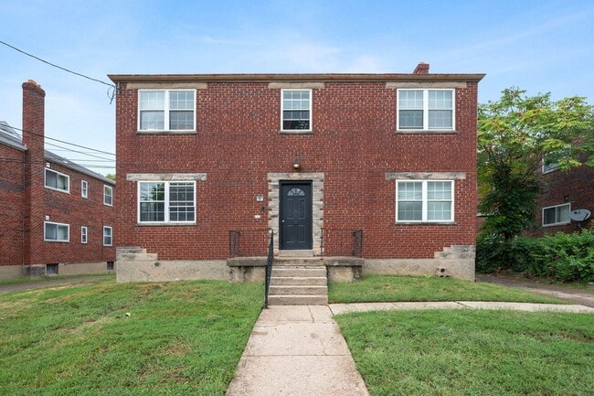 Building Photo - 632 Maple Dr Unit #B MAPLE 632 Rental
