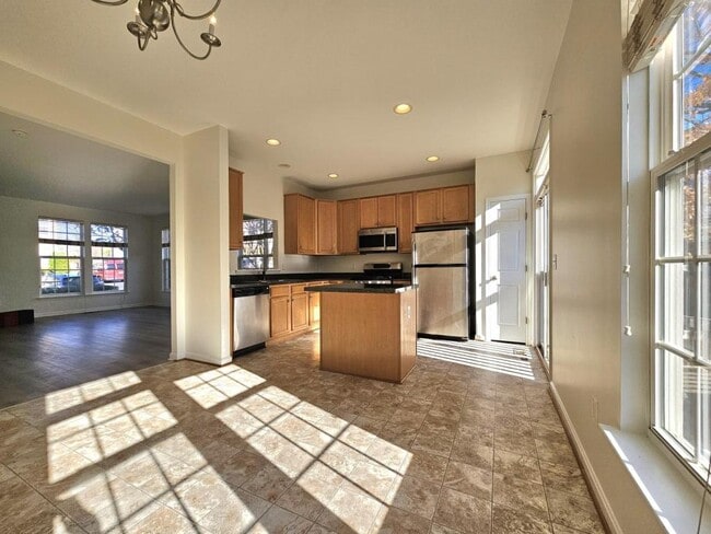 Photo - 15334 Elizabeth Burbage Loop