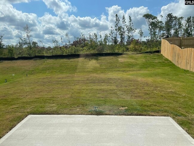 422 Eclipse Ln
