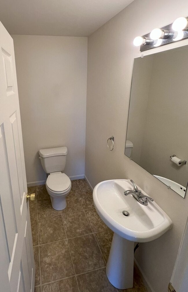 Photo - 200 Caramist Cir