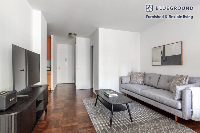 Photo - 330 E 46th St Unidad FL8-ID1795