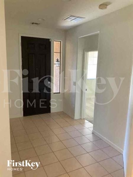 Photo - 29365 N 67th Dr