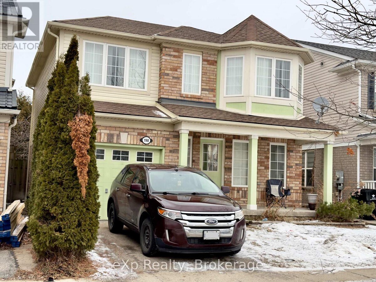 Photo - 198 Coulthard Blvd