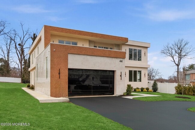 Building Photo - 44 Whalepond Rd