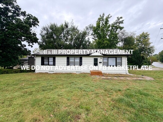 Photo - 8704 W 70th Terrace