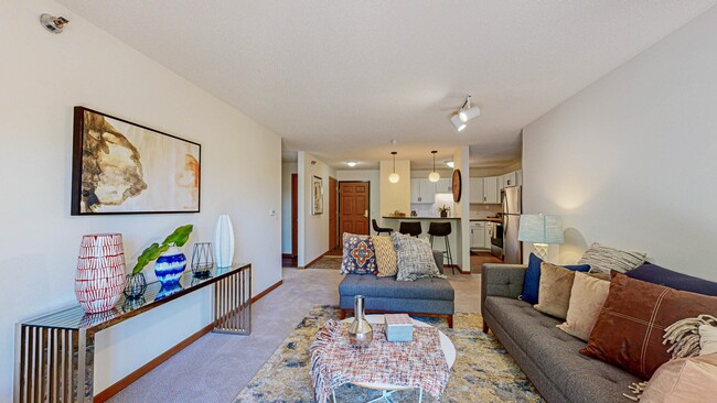 Photo - Creekside Apartments