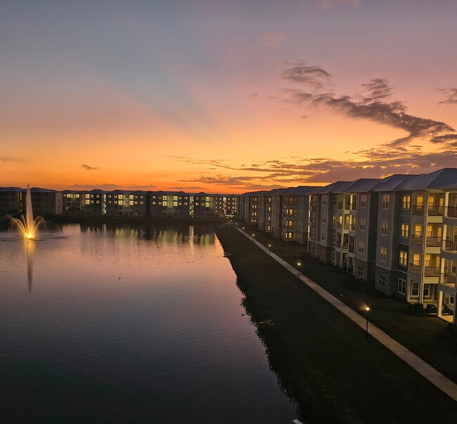 Photo - The Carlton at Robinson Gateway