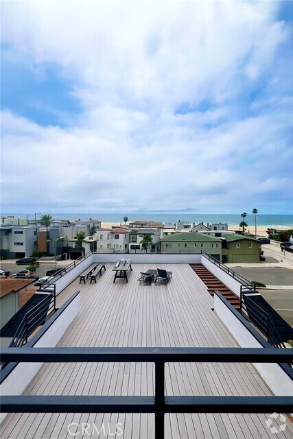 Building Photo - 2124 Hermosa Ave Unit 6 Rental