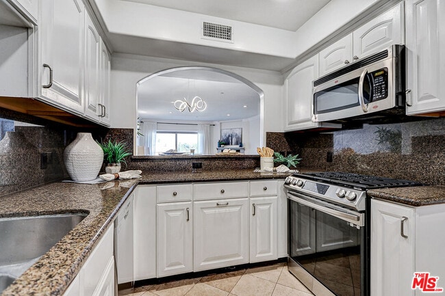 1520 S Shenandoah St Unit 304